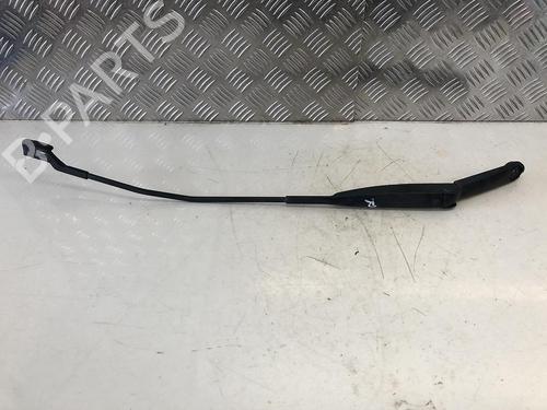Used Front windshield wiper arm FIAT BRAVO II (198_) 1.9 D Multijet (198AXC1B) (150 hp) 31785790