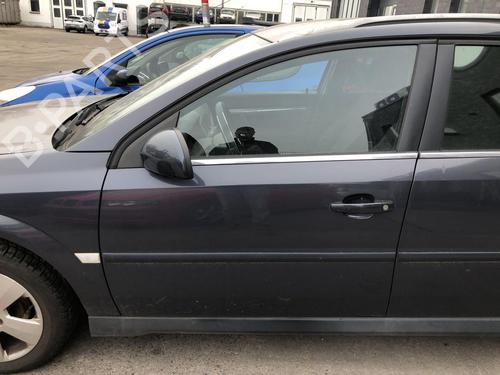 Used Left front door Left front door OPEL VECTRA C Estate (Z02) 1.8 (F35) (140 hp) 33411155 33411155