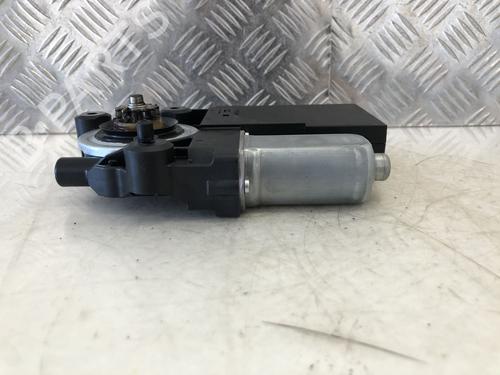 Right front window motor VOLVO V50 (545) 1.6 D | BP31786157E20 