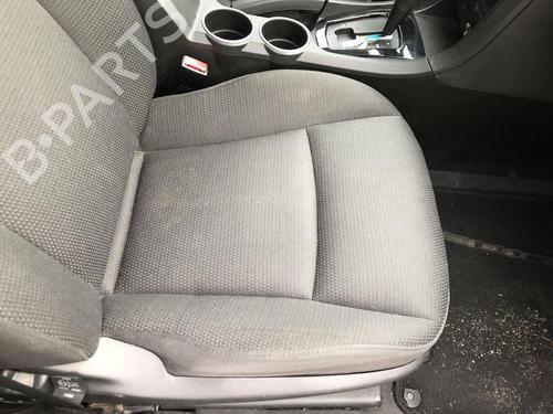 Right front seat CADILLAC BLS Wagon 1.9 D | BP31958759C16