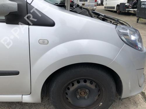 Forskærm Højre Forskærm Højre RENAULT TWINGO II (CN0_) 1.2 16V (CN0K, CN0V, CN0A) (76 hp) 35966277 35966277