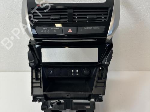 Air vent MITSUBISHI ECLIPSE CROSS (GK_, GL_) Plug-in Hybrid 4WD (GL3W) | BP31788474I21