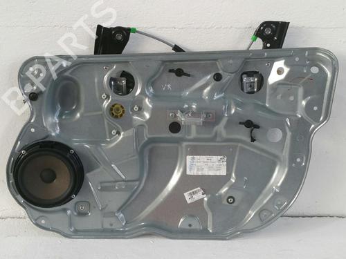 Vindusheismekanisme høyre foran VW POLO IV (9N_, 9A_) 1.4 16V (80 hp) 31779855