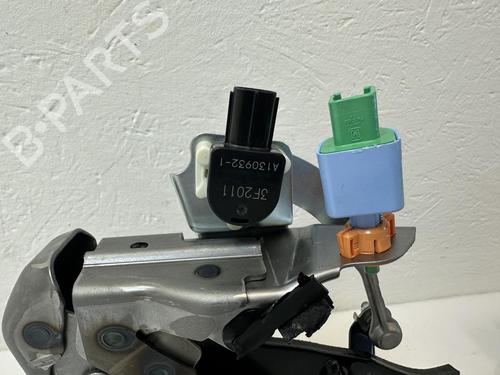 Break pedal MITSUBISHI ECLIPSE CROSS (GK_, GL_) Plug-in Hybrid 4WD (GL3W) | BP31788492I19 