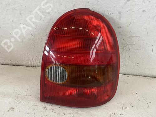 Used Right taillight NISSAN PRIMERA Hatchback (P11) 1.8 16V (114 hp) 31781629