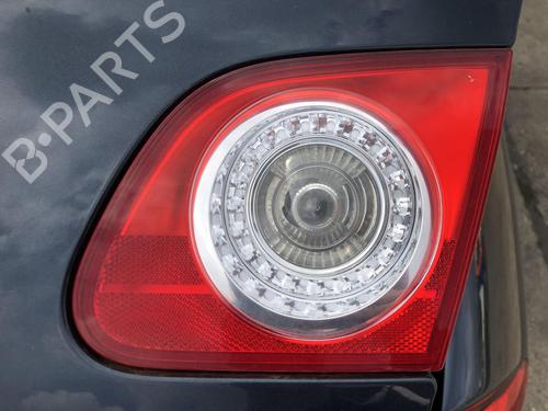 Achterlicht kofferdeksel achterklep rechts Achterlicht kofferdeksel achterklep rechts VW PASSAT B6 (3C2) 1.9 TDI (105 hp) 34141753 34141753