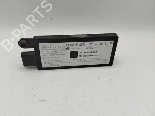 electronic-module-tesla-model-y-5yjy-2019-31788125 main image
