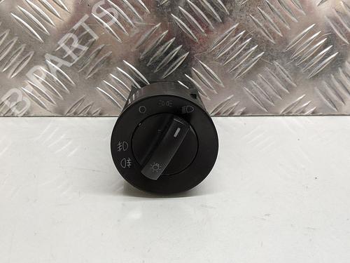 Headlight switch VW POLO IV (9N_, 9A_) 1.2 | BP31783576I24 