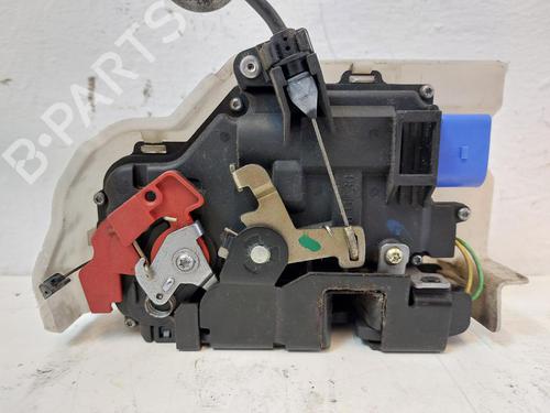 front-left-lock-vw-touran-1t1-1t2-2003-2004-2005-2006-2007-2008-2009-2010-2011-31959553 main image