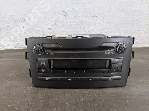 Bilradio TOYOTA AURIS (_E15_) 1.4 (ZZE150_, ZZE150R) (97 hp) 31782508