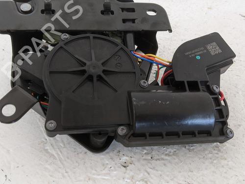 Tailgate lock TESLA MODEL Y (5YJY) EV | BP31787627C101