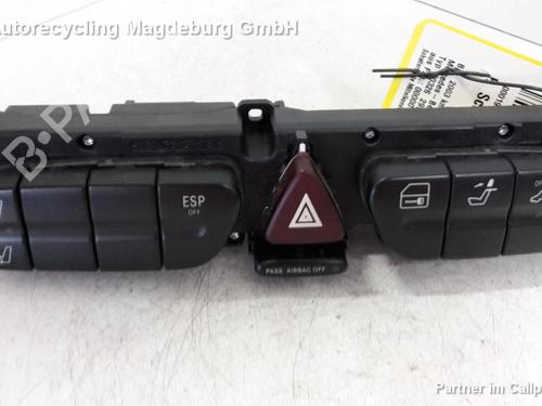 Used Switch MERCEDES-BENZ C-CLASS (W203) C 200 Kompressor (203.042) (163 hp) 31778865