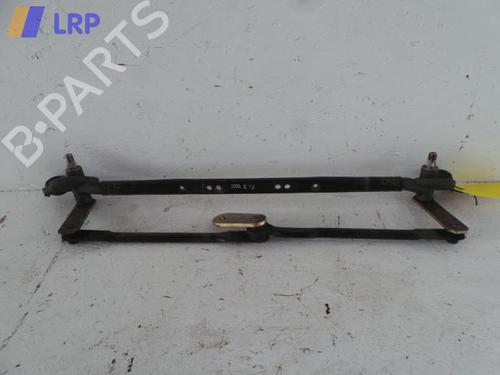 Used Front wipers mechanism KIA CERATO I Hatchback (LD) 1.5 CRDi (102 hp) 31776440