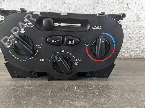 Used Climate control PEUGEOT 206+ (2L_, 2M_) 1.4 i (2LKFWA, 2MKFWA) (75 hp) 31784404