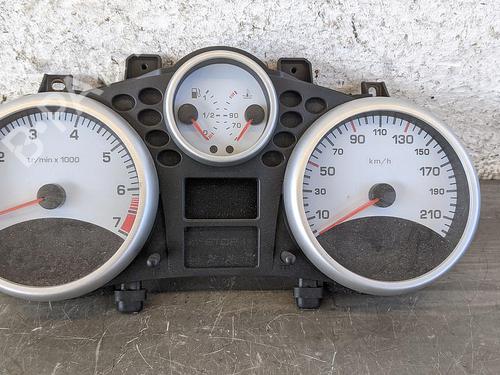 Instrument cluster PEUGEOT 206+ (2L_, 2M_) 1.4 i (2LKFWA, 2MKFWA) | BP31784399C47