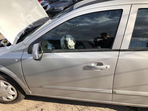Used Left front door OPEL ASTRA H Estate (A04) 1.6 (L35) (105 hp) 31959379