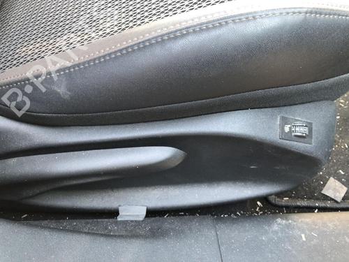 Right front seat PEUGEOT 2008 I (CU_) 1.6 VTi | BP31959276C16