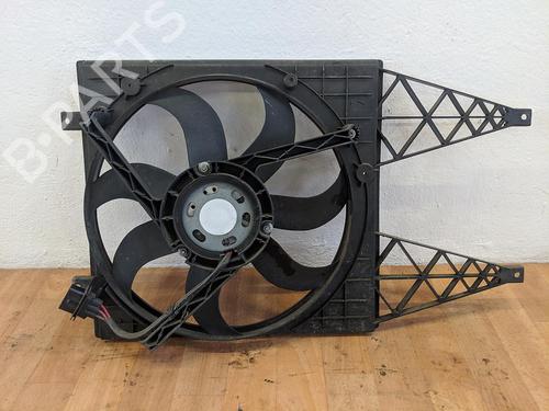Electro ventilador SKODA ROOMSTER (5J7) 1.4 (86 hp) 31781899