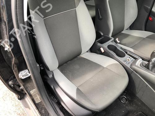 Used Right front seat FORD FOCUS III 1.6 Ti (105 hp) 31959188