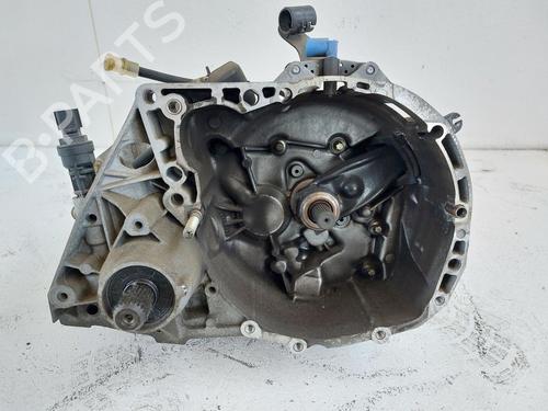 Andre DACIA LOGAN (LS_) 1.6 16V (LS09, LS0L, LS0M, LS0P, LS0V, LS18, LS1S, LS1V,... (105 hp) 31787084