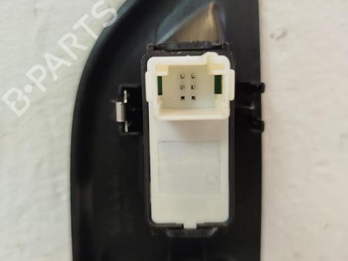 Left rear window switch OPEL CORSA F (P2JO) 1.2 (68) | BP31789042I29