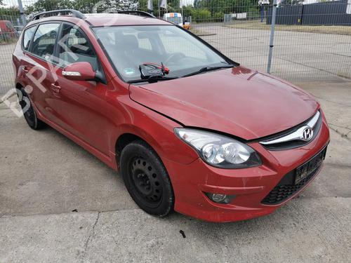 Used Parts HYUNDAI i30 Estate (FD) 1.4 (109 hp) 4402331
