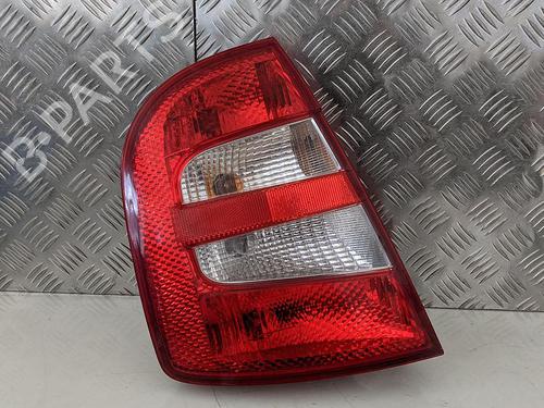 Used Left taillight NISSAN PRIMERA Hatchback (P11) 1.8 16V (114 hp) 32396895