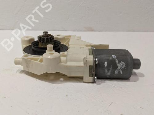 Motor do elevador de vidro frente direito FORD FOCUS II (DA_, HCP, DP) 1.6 (100 hp) 31785448