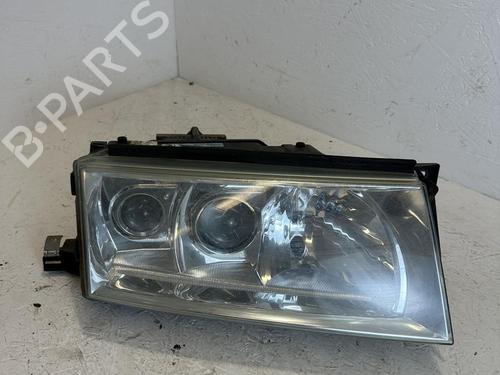 Used Right headlight SKODA OCTAVIA I (1U2) RS 1.8 T (180 hp) 31787830