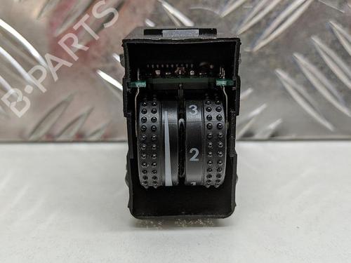 Other NISSAN PRIMERA Hatchback (P11) 1.8 16V | BP32396881O1