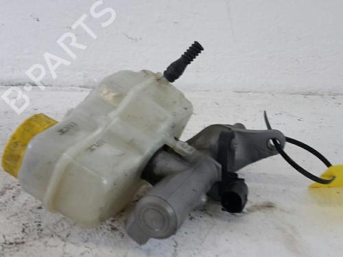 Used Brake master cylinder SKODA FABIA II Combi (545) 1.2 TSI (86 hp) 31781017