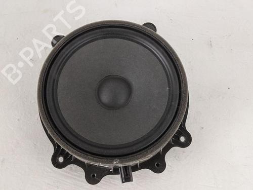 Lautsprecher für TESLA MODEL Y (5YJY) Long Range All-wheel Drive (514 hp) 31787430