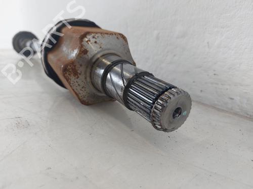 Right rear driveshaft TESLA MODEL Y (5YJY) Long Range All-wheel Drive | BP31789958M41