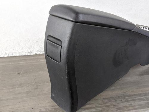 Armrest / Center console TOYOTA AVENSIS Estate (_T27_) 2.2 D-4D (ADT271_, ADT271R) | BP31785261I20 