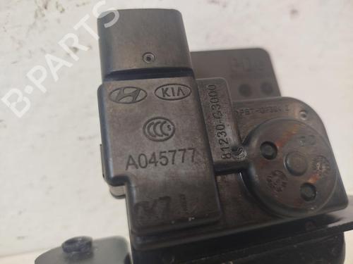 Bagklap lås HYUNDAI i30 FASTBACK (PDE, PDEN) 1.0 T-GDI hybrid 48V | BP31791209C101