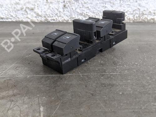 Left front window switch VW PASSAT B5 Variant (3B5) 2.5 TDI Syncro/4motion | BP31784622I27