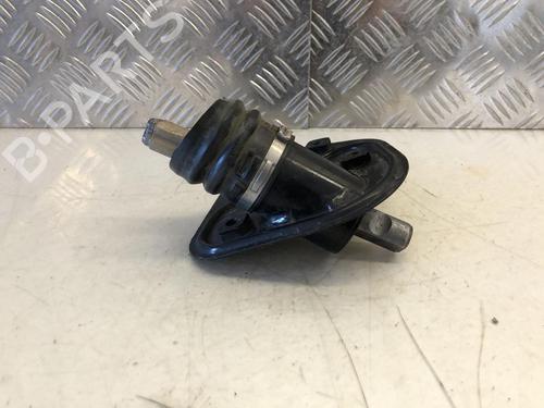 Kardanled til ratstamme VW TRANSPORTER T5 Van (7HA, 7HH, 7EA, 7EH) 2.0 TDI (140 hp) 31786253