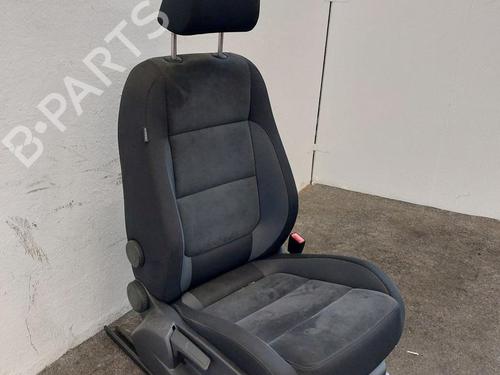 Right front seat VW GOLF PLUS V (5M1, 521) 1.4 TSI | BP31788282C16 - Image 2