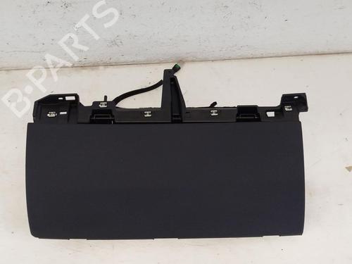 Glove box TESLA MODEL Y (5YJY) Long Range All-wheel Drive | BP31787939C95 