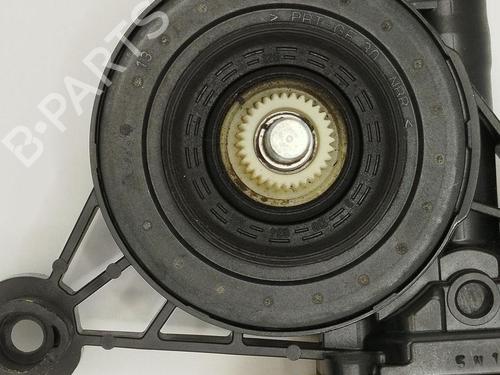 Left front window motor SEAT LEON SC (5F5) 1.4 TSI | BP31787802E21 