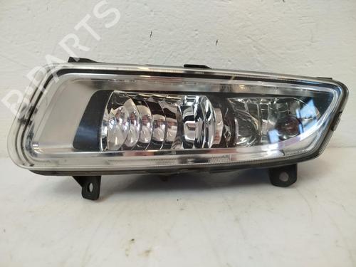 Venstre positionslygte VW POLO V (6R1, 6C1) 1.6 TDI (90 hp) 31788926