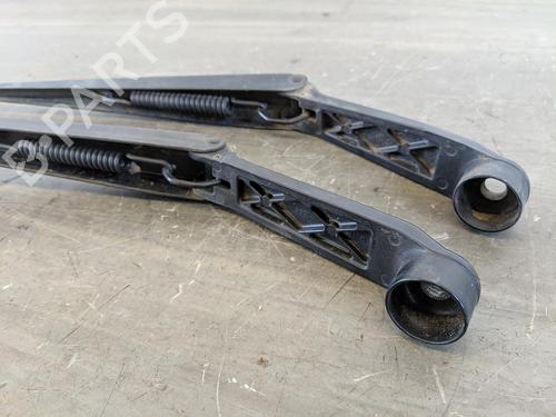 Front windshield wiper arm FIAT SEDICI (189_) 1.9 D Multijet 4x4 | BP31782496C143