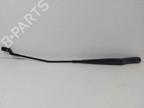 front-windshield-wiper-arm-vw-golf-viii-variant-cg5-db5-2020-31791408 main image