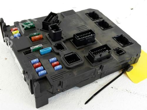 Sikringsdåse CITROËN C2 (JM_) 1.4 HDi (68 hp) 31781253