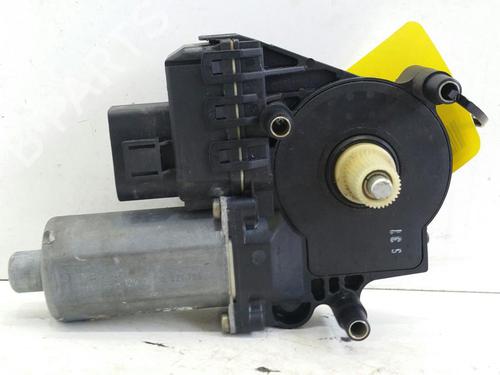 Used Right rear window motor NISSAN PRIMERA Hatchback (P11) 1.8 16V (114 hp) 31779840