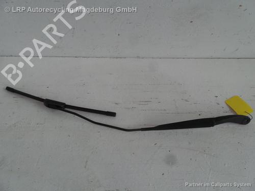 Used Front windshield wiper arm NISSAN PRIMERA Hatchback (P11) 1.8 16V (114 hp) 31777387