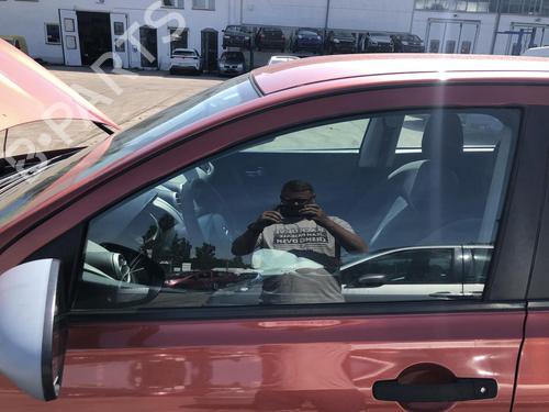Dør rude ventre foran Dør rude ventre foran NISSAN QASHQAI I (J10, NJ10) 1.5 dCi (106 hp) 36676863 36676863
