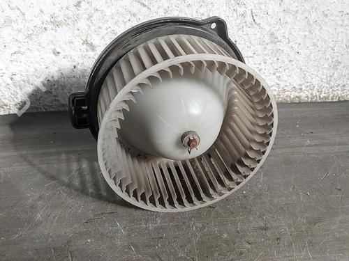 Used Heater blower motor LAND ROVER DISCOVERY II (L318) 2.5 Td5 4x4 (139 hp) 31784193