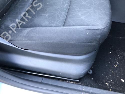 Right front seat SKODA FABIA II Combi (545) 1.2 TSI | BP34331130C16  - Image 6