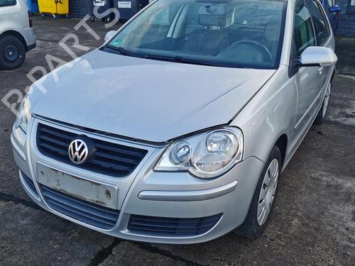 Pièces Détachées Usagées VW POLO IV (9N_, 9A_) 1.4 16V (80 hp) 4402146